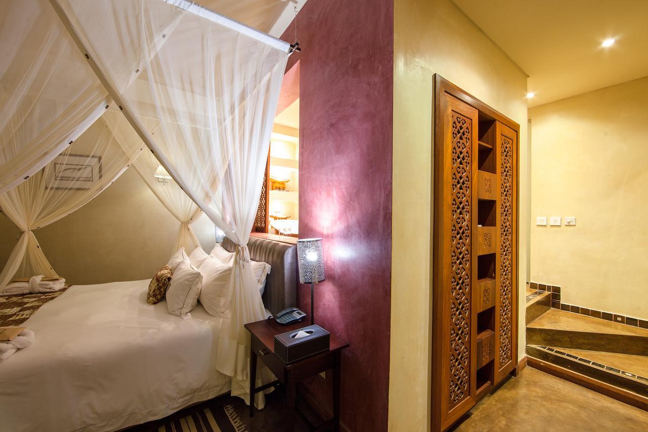 The Royal Senchi Hotel And Resort Akosombo 외부 사진
