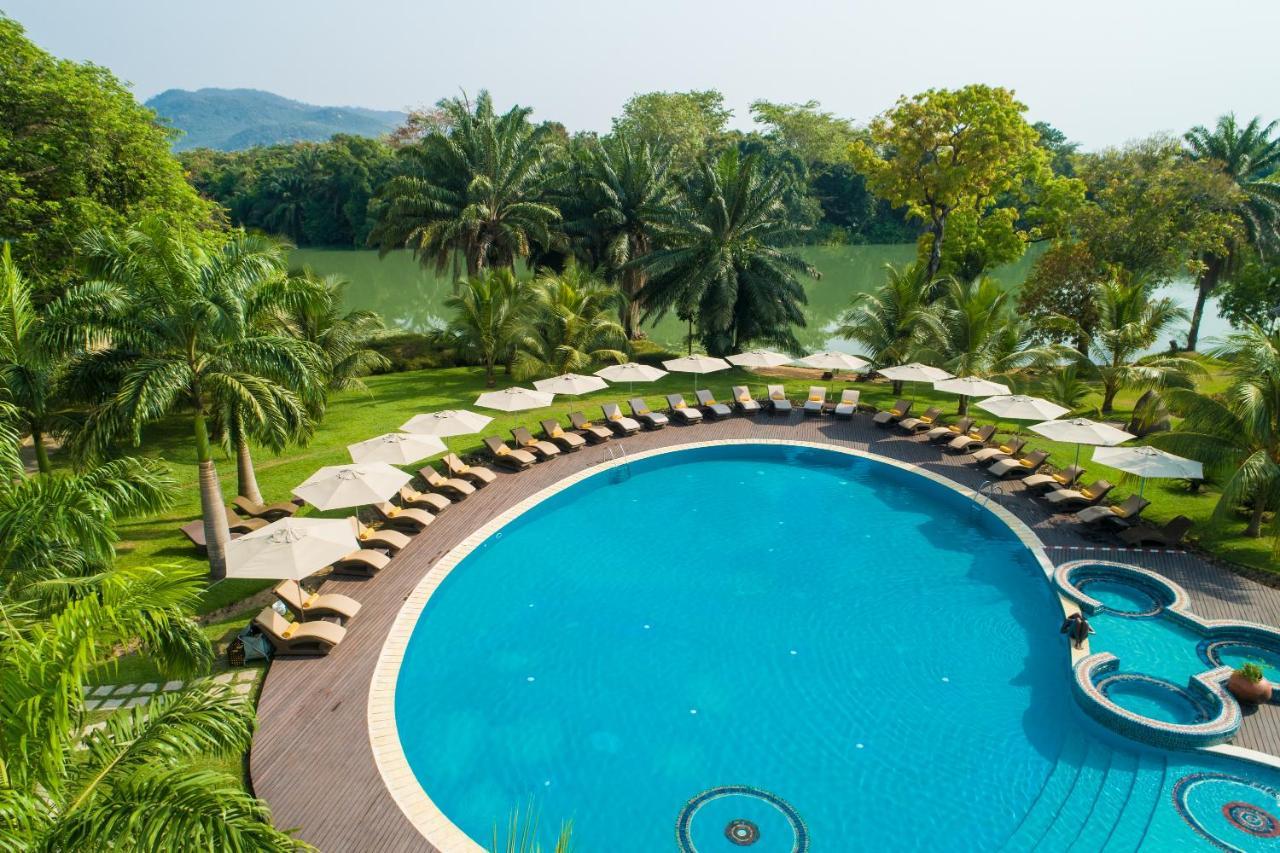 The Royal Senchi Hotel And Resort Akosombo 외부 사진
